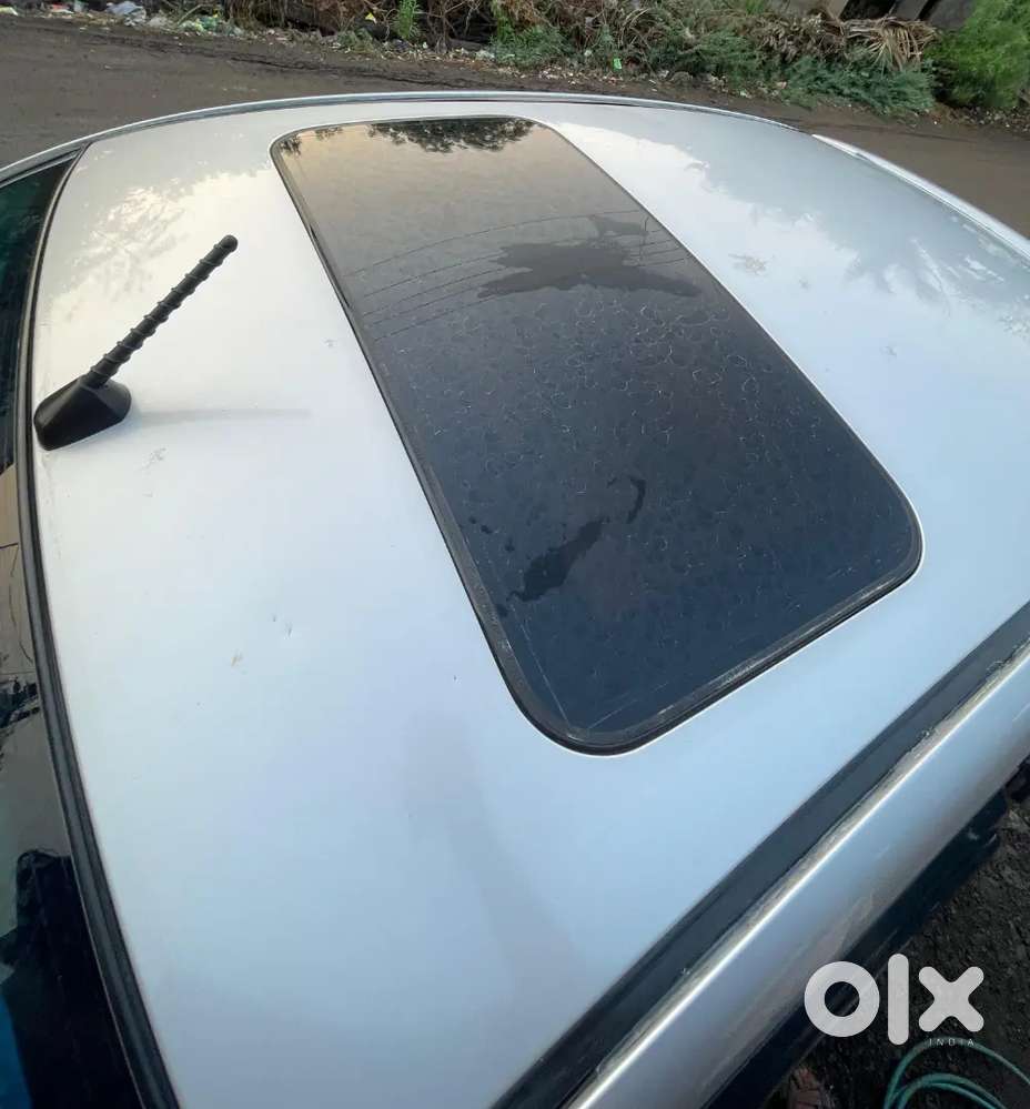 Hyundai I10 Sunroof 2011 Petrol+cng Well Maintained