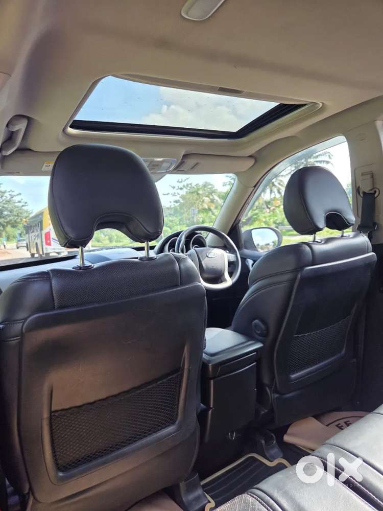 Mahindra Xuv500 At W10 Fwd, 2018, Diesel
