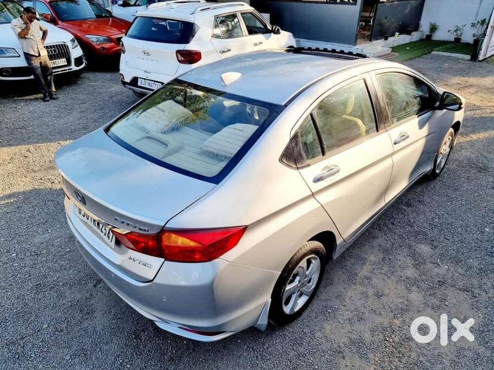 Honda City Vx Petrol Mt, 2015, Petrol