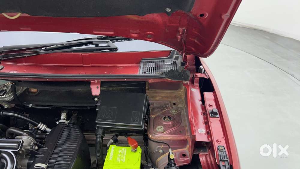 Renault Kwid 2019-ongoing 1.0 Rxt Amt (o), 2018, Petrol