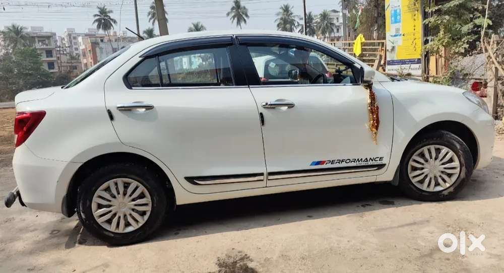 Maruti Suzuki Dzire 2024 Petrol