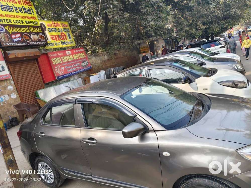 Maruti Suzuki Dzire 1.2 Lxi, 2019, Cng & Hybrids
