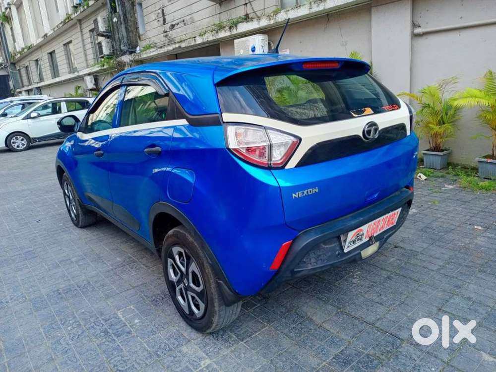 Tata Nexon 1.5 Revotorq Xm (s), 2018, Diesel