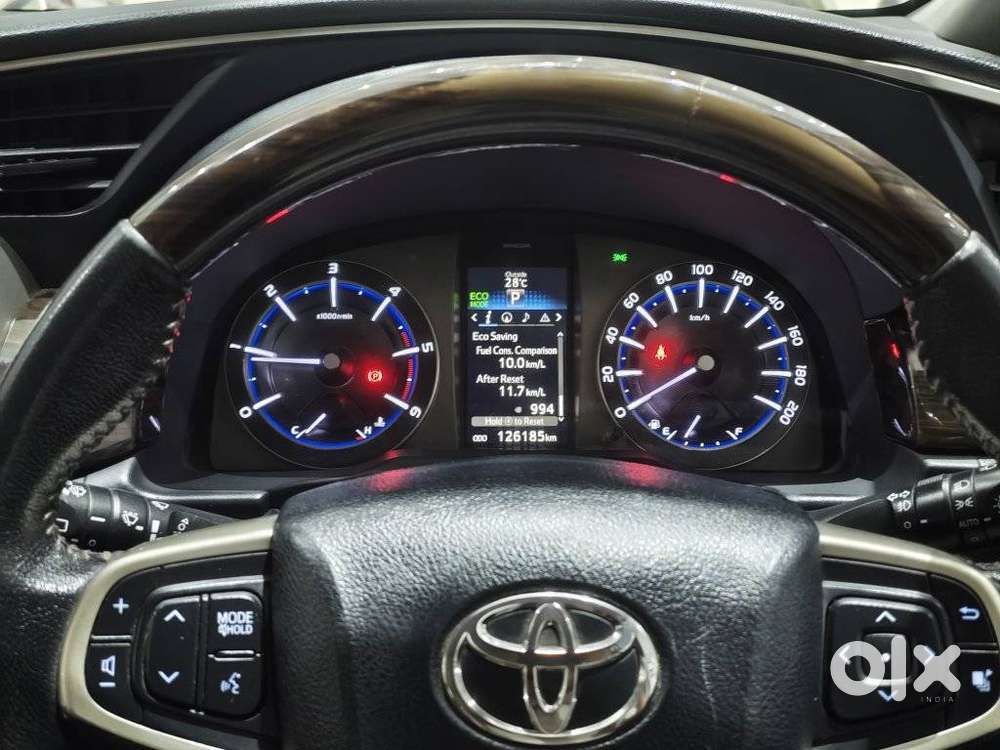 Toyota Innova Crysta 2.8 Zx At, 2017, Diesel