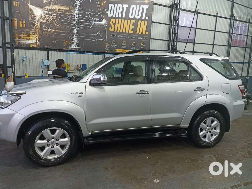 Toyota Fortuner 3.0 4x4 Manual, 2011, Diesel