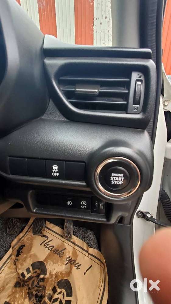 Maruti Suzuki Swift 1.3 Zxi, 2024, Petrol