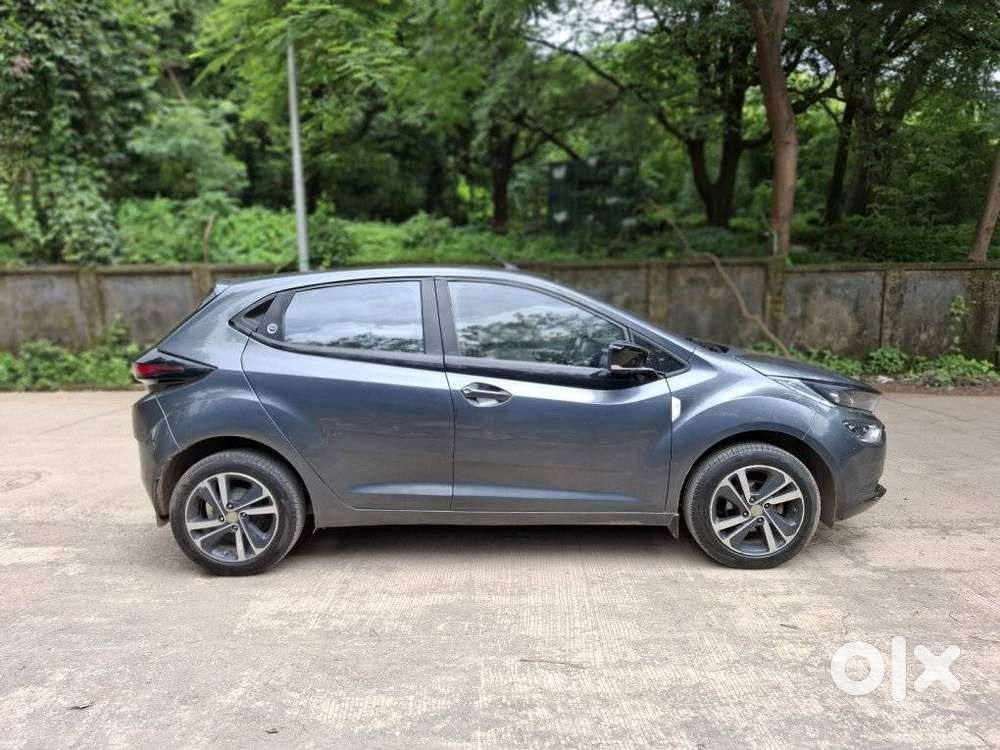 Tata Altroz Xz, 2024, Cng & Hybrids