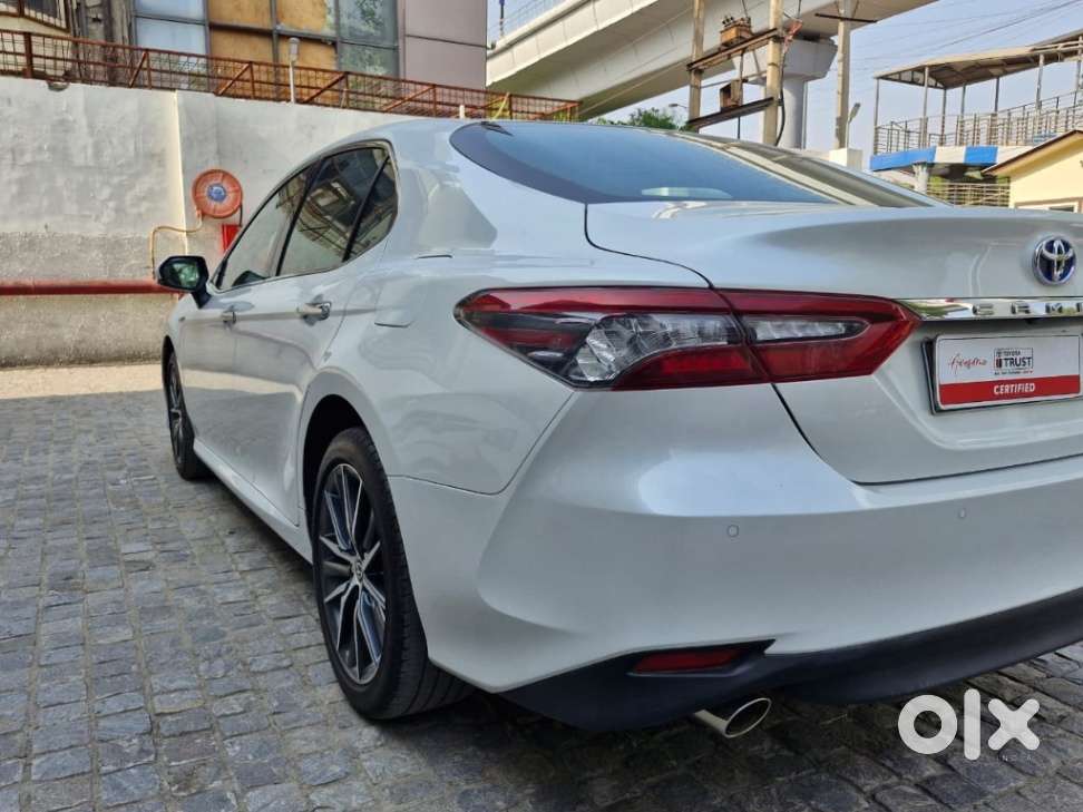 Toyota Camry Hybrid, 2024, Petrol