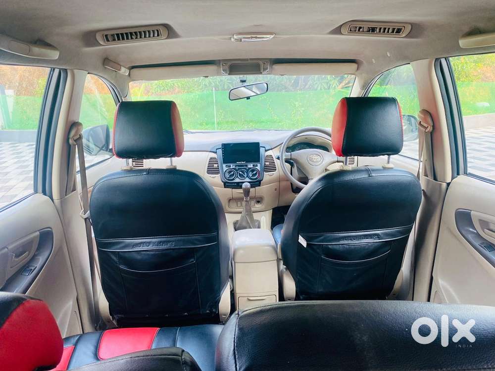 Toyota Innova Hybrid 2007 Year