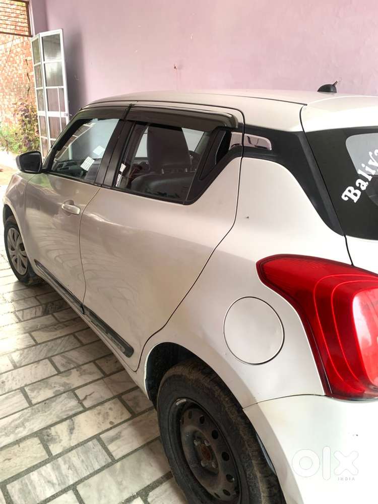 Maruti Suzuki Swift Vxi 2019