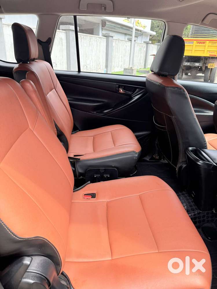 Toyota Innova Crysta 2.4 G Mt, 2018, Diesel