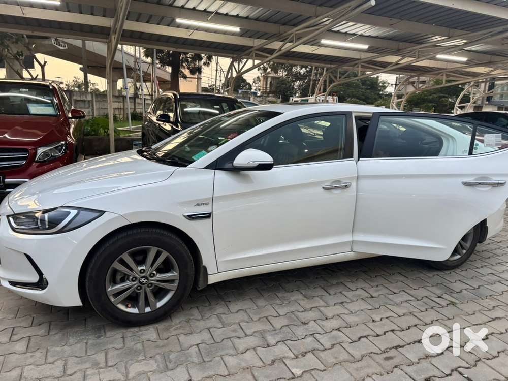 Hyundai New Elantra 2019 Car