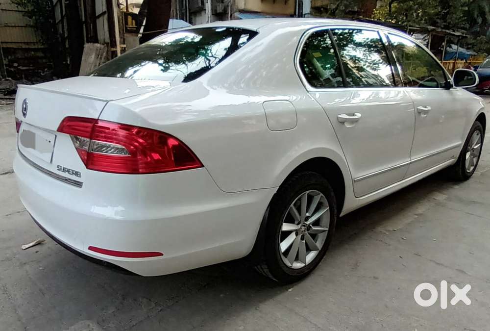 Skoda Superb Elegance Tdi 2.0 At, 2015, Diesel