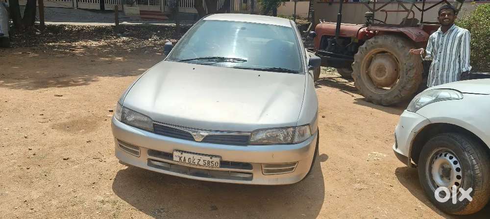 Mitsubishi Lancer 2002 Petrol 98000 Km Driven