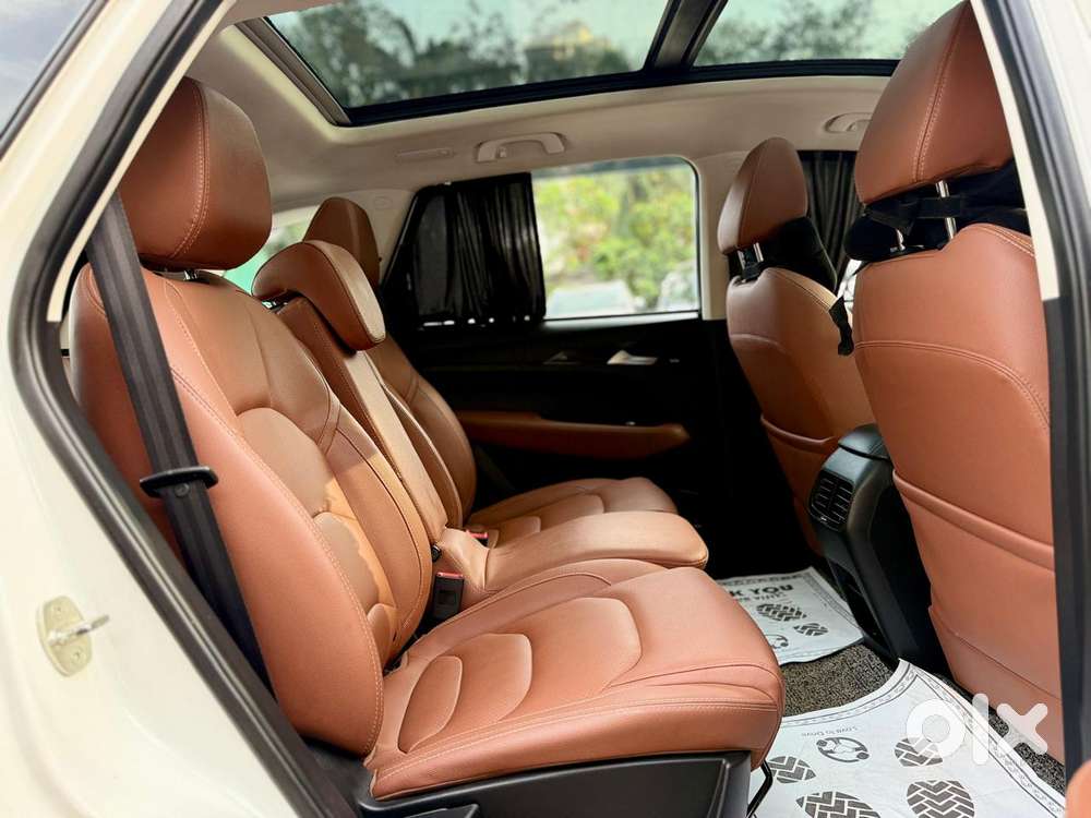 Mg Hector Plus Sharp Pro 1.5 Turbo Petrol Cvt 7 Str, 2020, Petrol