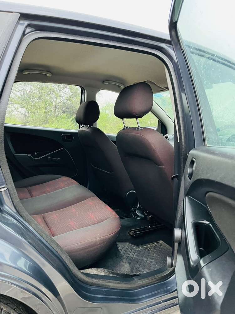 Ford Figo Petrol 2011