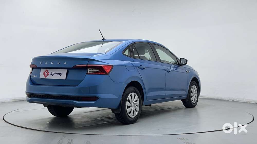 Skoda Slavia Active 1.0l Tsi Mt, 2022, Petrol