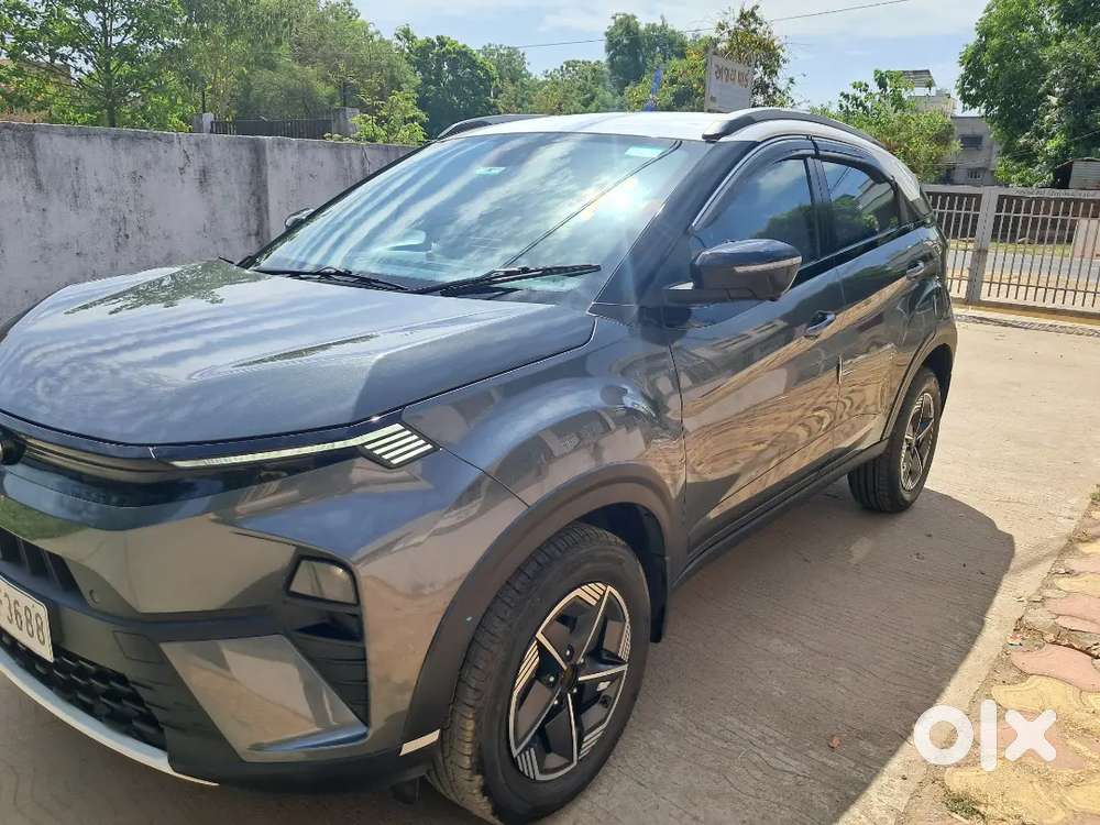 Banker's One Hand Driven Tata Nexon Creative 2023 Diesel Automatic