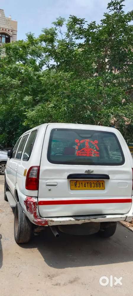 Chevrolet Tavera 2012