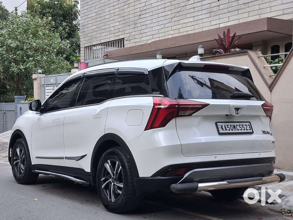 Mahindra Xuv700 2.2 Ax 5 Diesel At 7 Str, 2023, Diesel