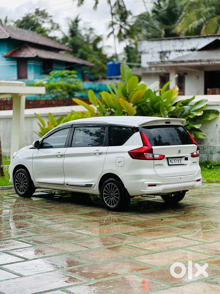 Maruti Suzuki Ertiga Hybrid Petrol 2021