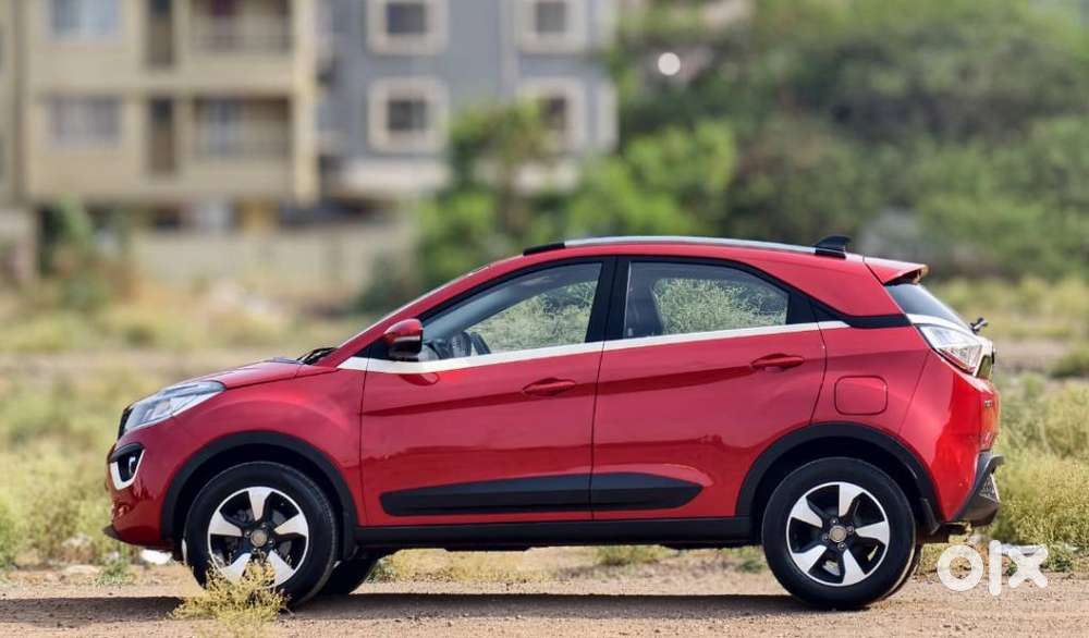 Tata Nexon 1.2 Revotron Xza Plus, 2019, Petrol