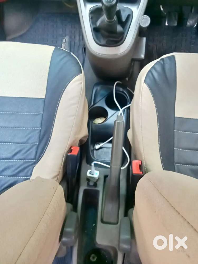Hyundai I10 2012 Petrol 77600 Km Driven