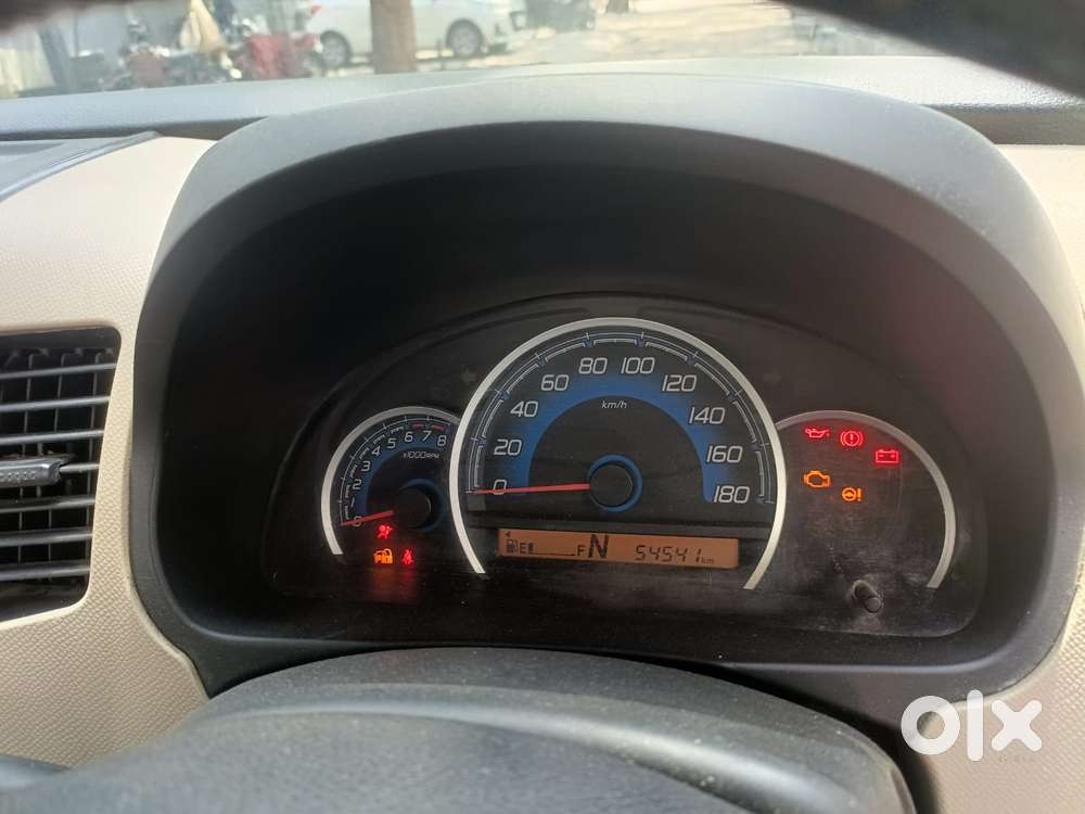 Maruti Suzuki Celerio 1.0 Vxi Mt, 2017, Petrol