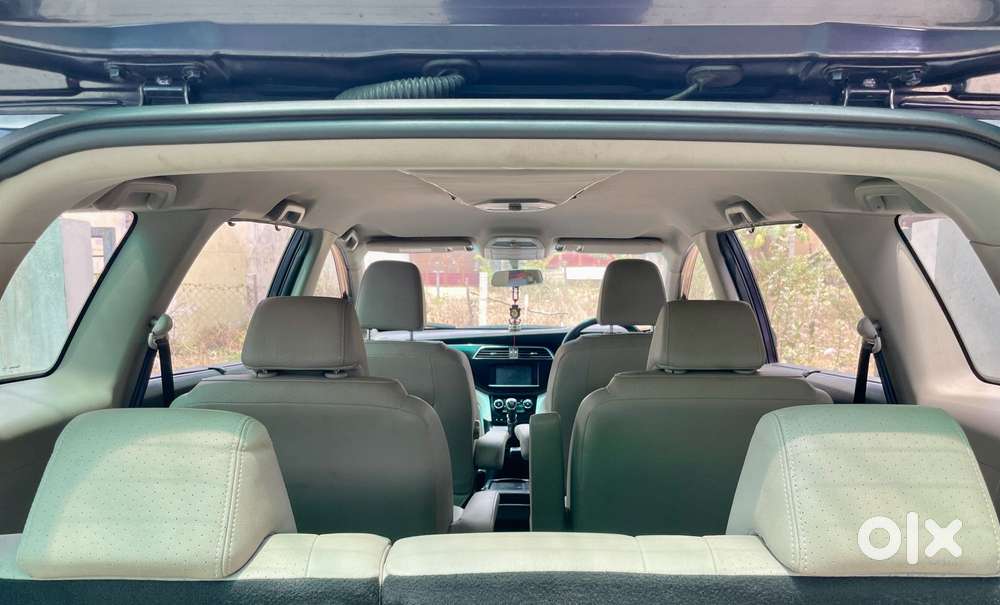 Mahindra Marazzo M8, 2019, Diesel