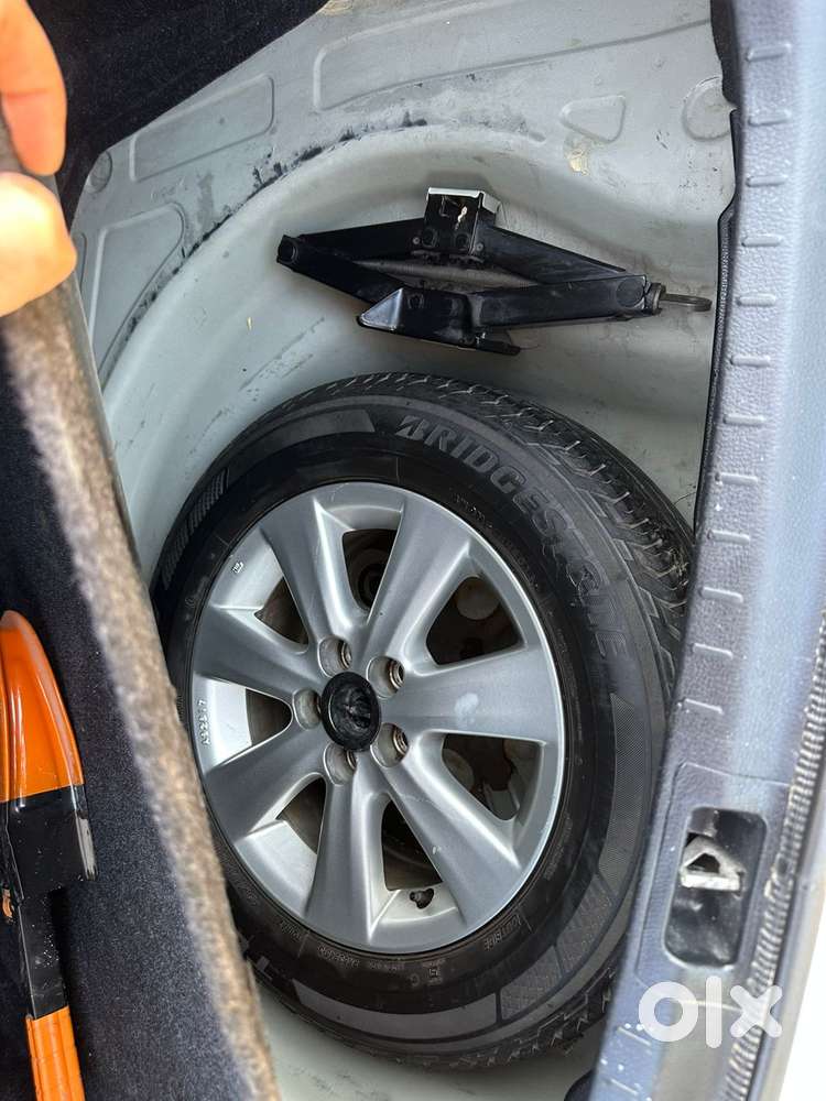 Toyota Corolla Altis