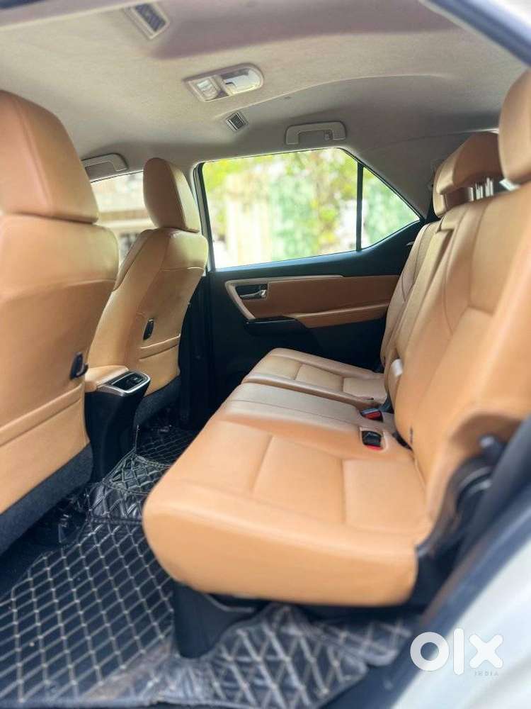Toyota Fortuner 3.0 4x2 Automatic, 2022, Diesel