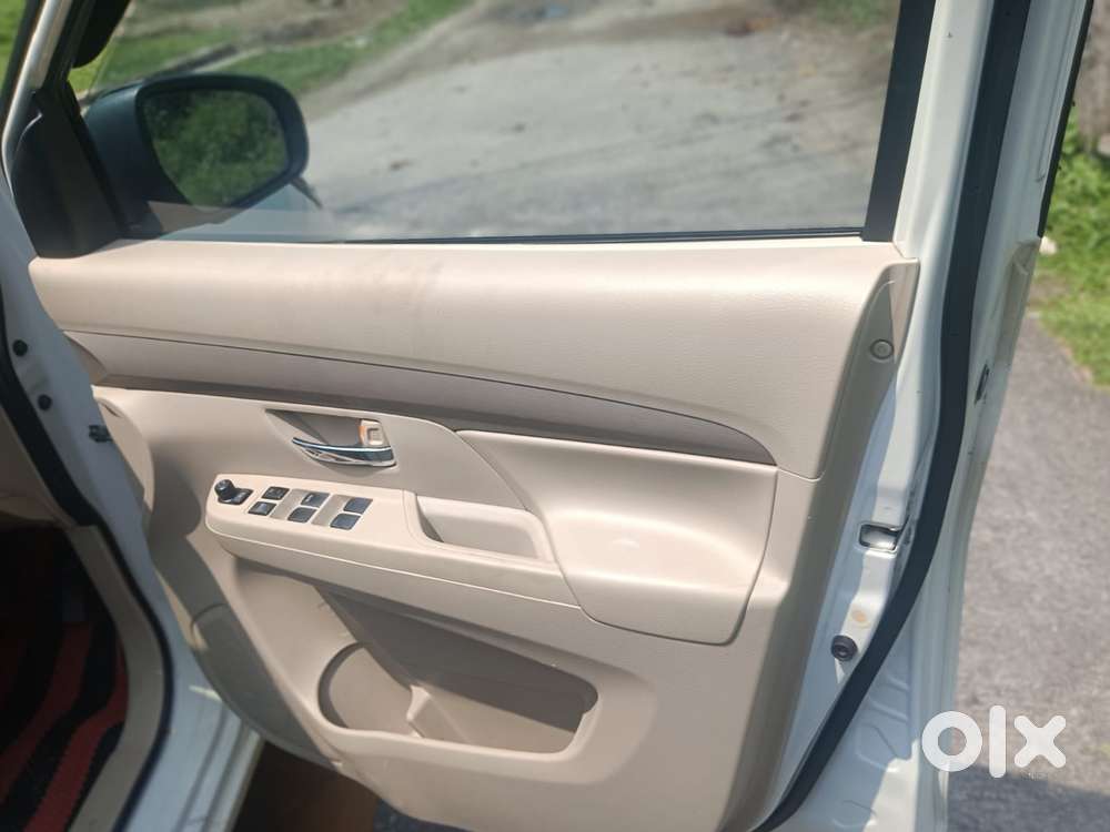 Maruti Suzuki Ertiga 2022-2023  Vxi, 2022, Petrol
