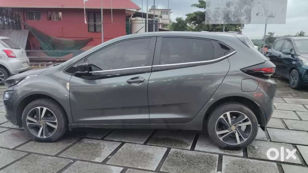 Tata Altroz Xza Petrol, 2023, Petrol