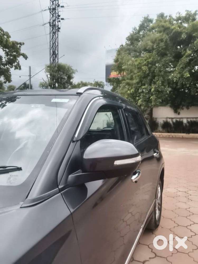 Maruti Suzuki Brezza Zdi Plus, 2017, Diesel