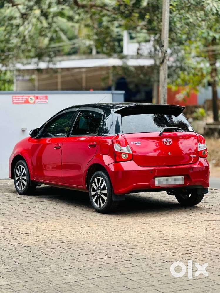 Toyota Etios Liva Vxd Dual Tone, 2018, Diesel