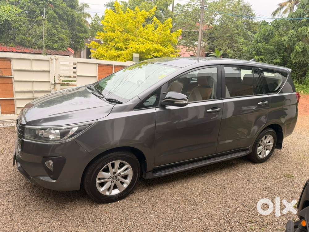 2017 Toyota Innova Crysta
