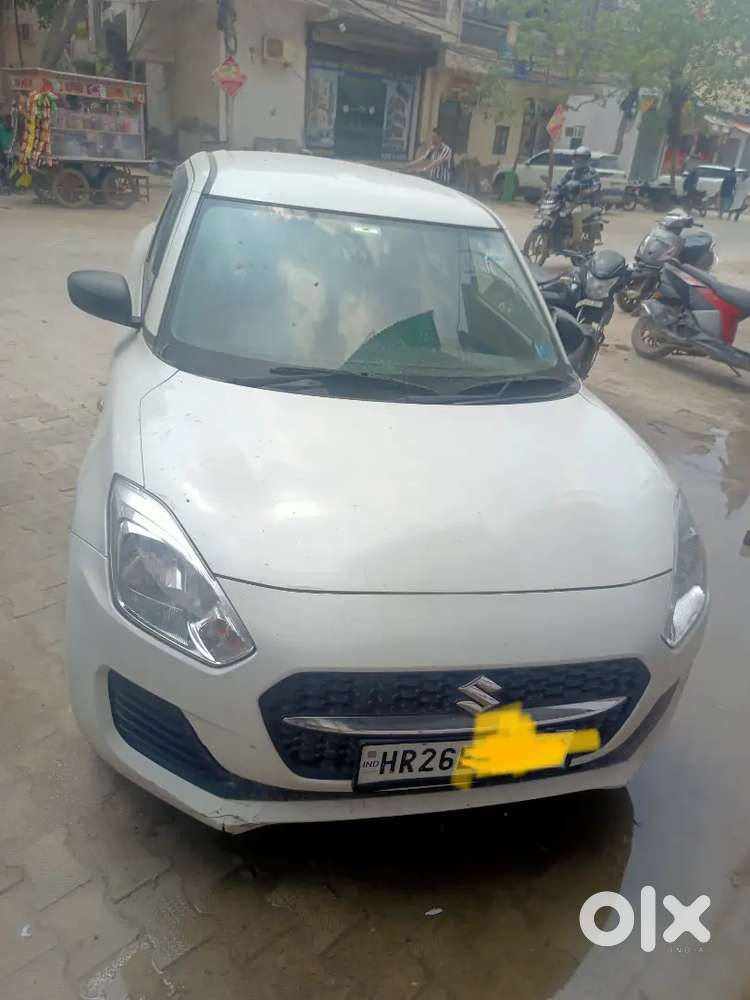 Maruti Suzuki New-gen Swift 2022 Petrol 39000 Km Driven