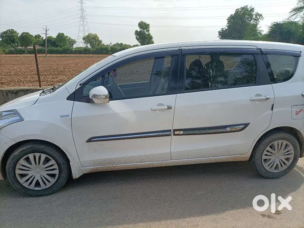 Maruti Suzuki Ertiga 2014 Diesel 98000 Km Driven