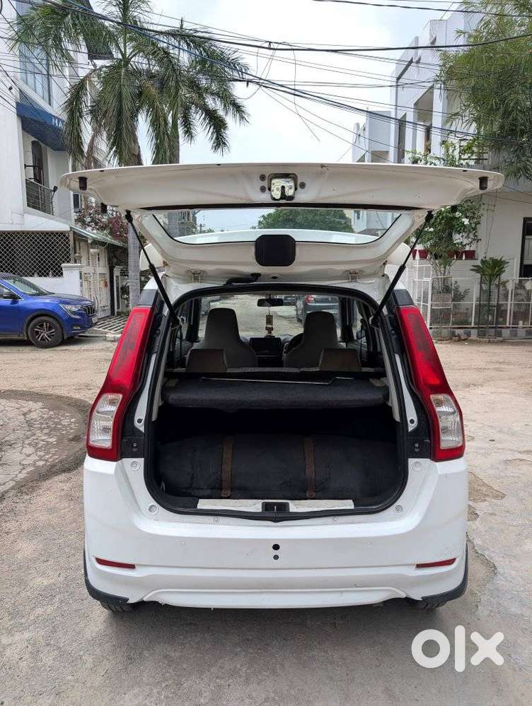 Maruti Suzuki Wagon R 1.2 Vxi Ags, 2021, Cng & Hybrids