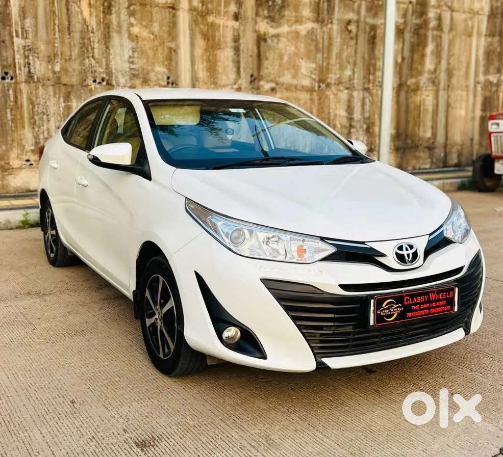 Toyota Yaris, 2021, Petrol