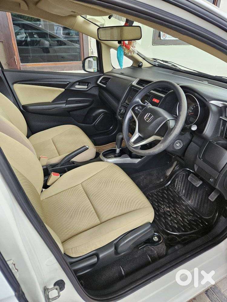 Honda Jazz 1.2 S I-vtec At, 2016, Petrol