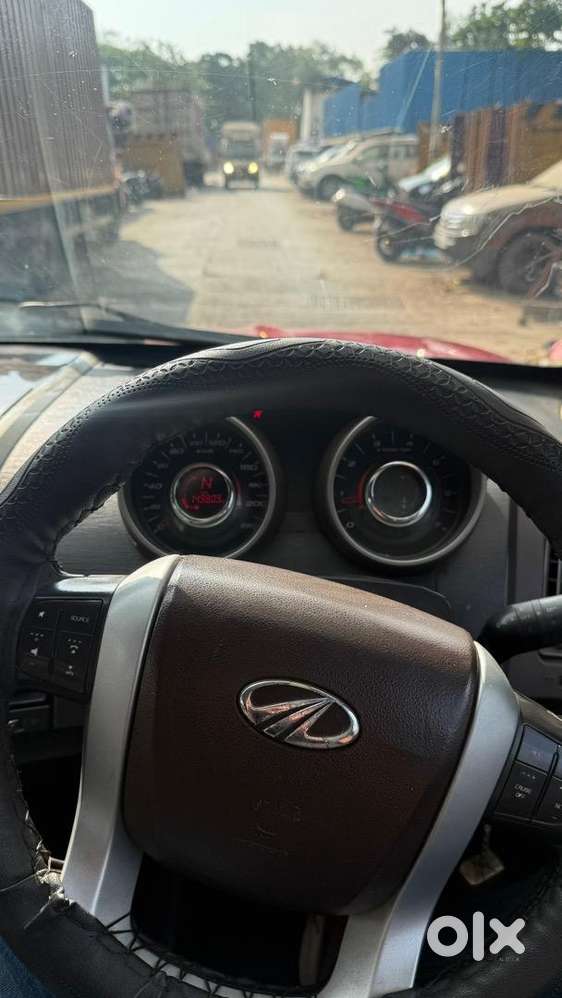 Mahindra Xuv500 2013