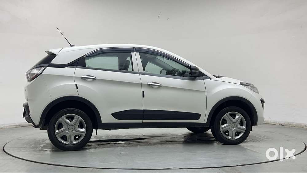 Tata Nexon 1.2 Revotron Xm, 2019, Petrol