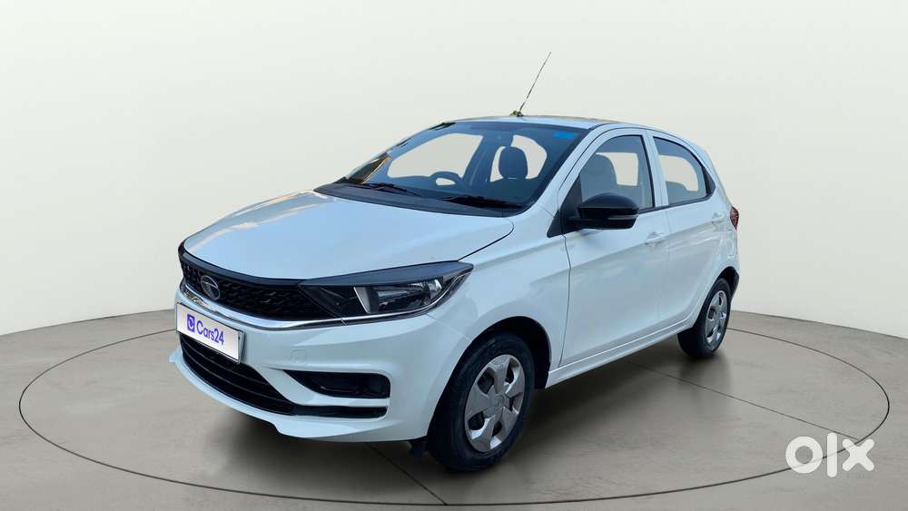 Tata Tiago 1.2 Revotron Xt Option, 2023, Petrol