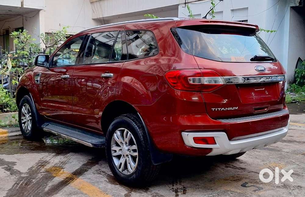 Ford Endeavour 2.2 Titanium At 4x2, 2016, Diesel