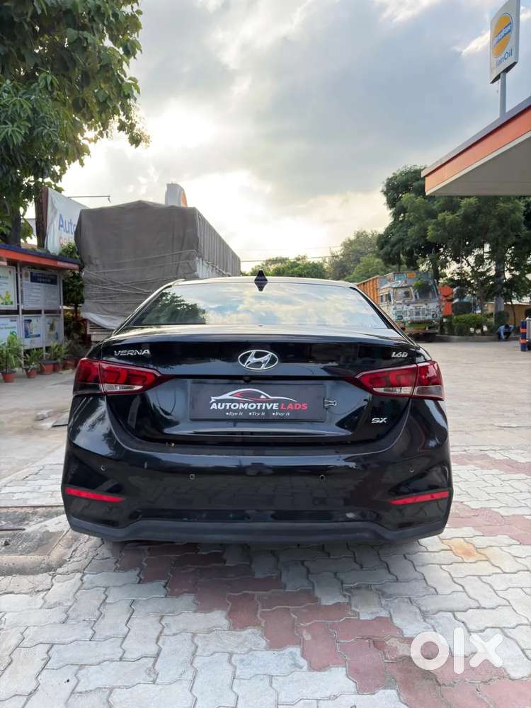 Hyundai Verna 1.6 Sx (o) Crdi At, 2018, Diesel