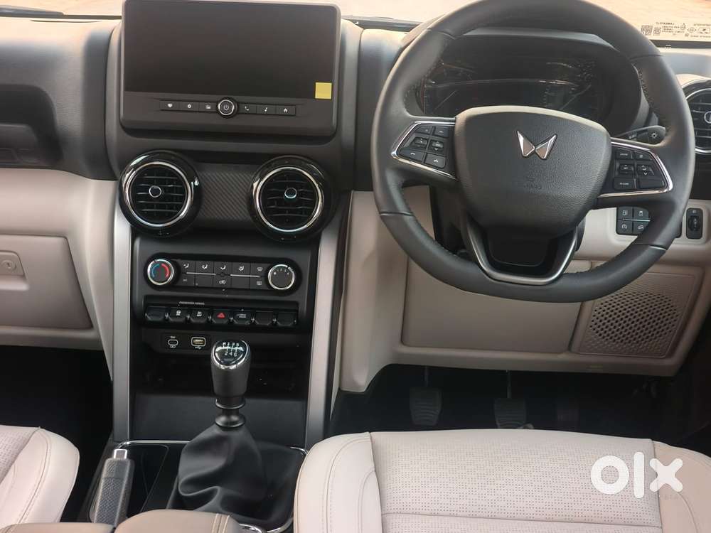 Mahindra Thar Roxx Mx5 Diesel Mt 2wd, 2026, Diesel