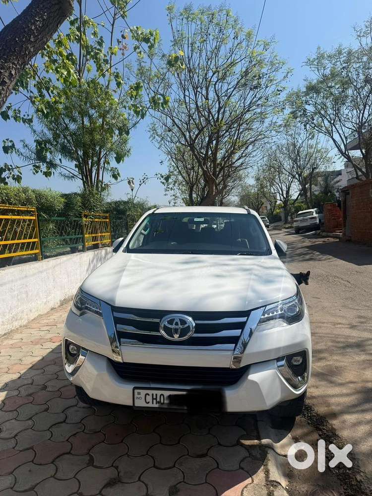 Toyota Fortuner Diesel Well Maintained