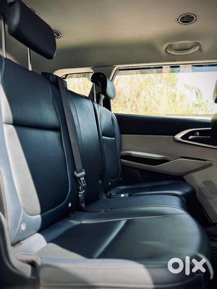 Kia Carens 1.5 Premium Diesel 7 Str Imt, 2024, Diesel