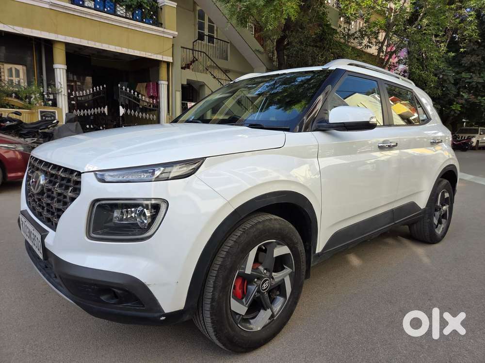 Hyundai Venue Sx Plus Turbo Dct, 2020, Petrol